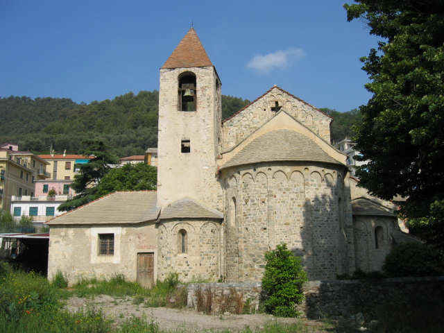 La chiesa romanica dedicata a San Paragorio